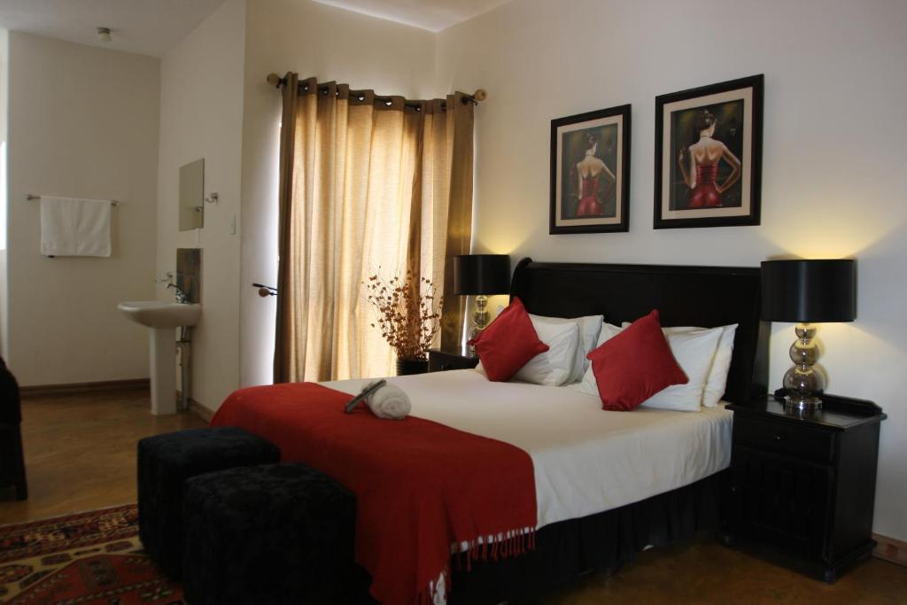 Khayalami Hotel - Mbombela Ngoại thất bức ảnh