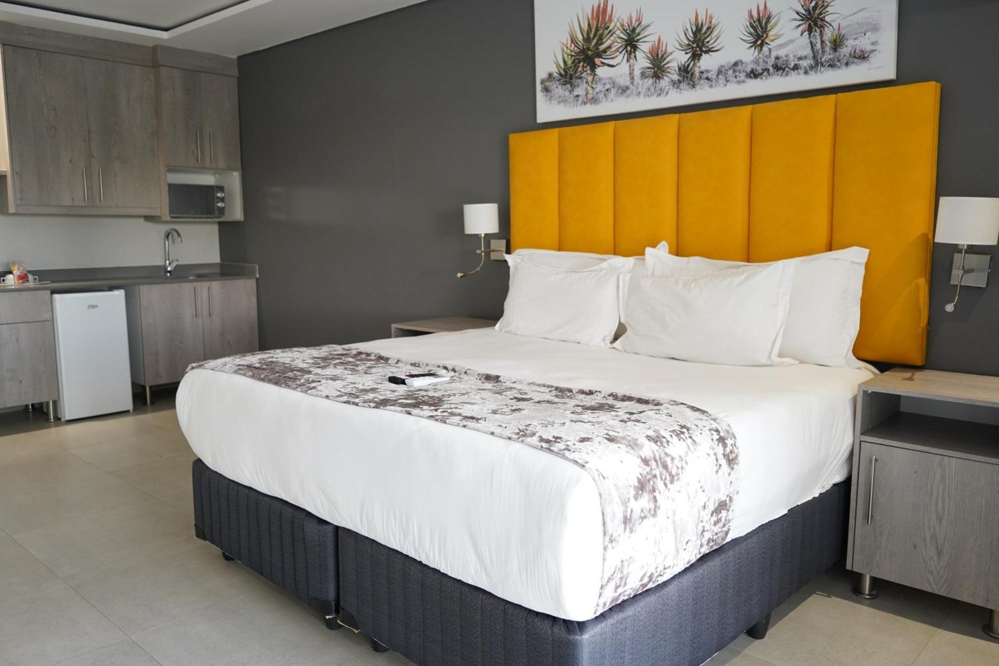 Khayalami Hotel - Mbombela Ngoại thất bức ảnh